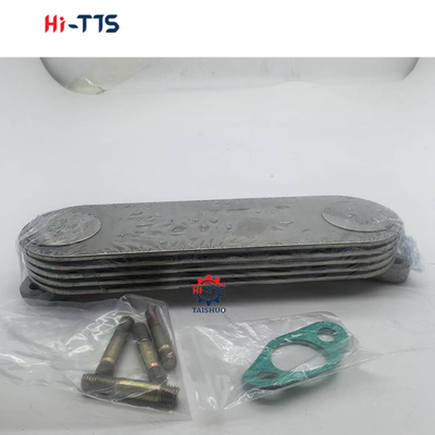 ME017230 ME013360 4D32 4D34 मित्सुबिशी इंजन मरम्मत भागों के लिए तेल कूलर कवर